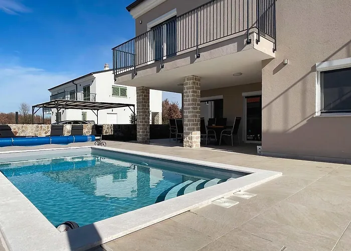 - With Private Pool Near Porec