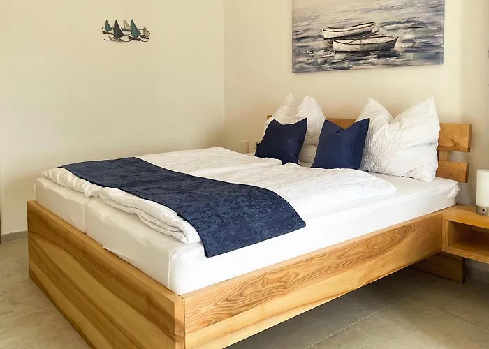 - With Private Pool Near Porec فيلة