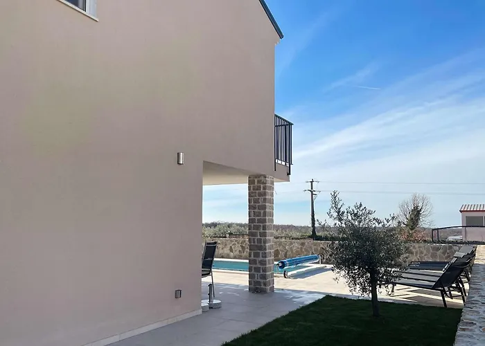 - With Private Pool Near Porec