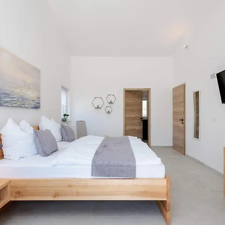 - With Private Pool Near Porec Villa