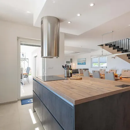- With Private Pool Near Porec Villa *