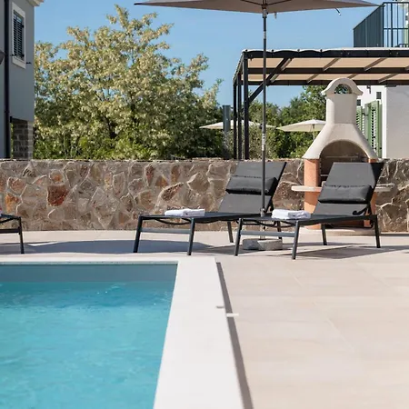 - With Private Pool Near Porec Villa Farini