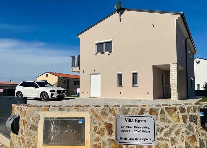 빌라 - With Private Pool Near Porec